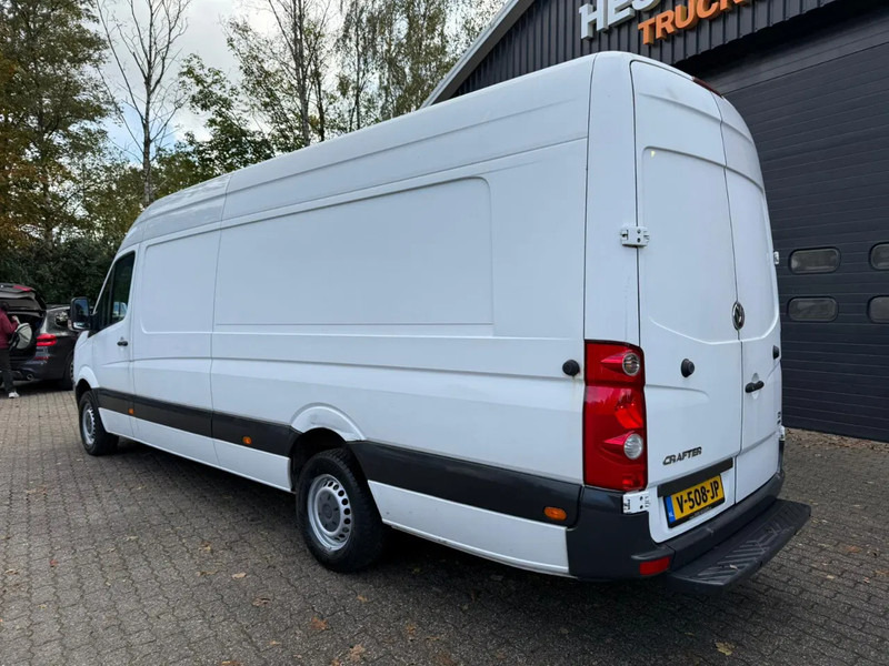 Volkswagen Crafter 2.0 TDI L4H2 - Dubă: Foto 4 Volkswagen Crafter 2.0 TDI L4H2 - Dubă: Foto 4