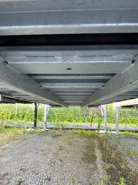 BDF-System, 7.450 mm lang, Durchladesystem mit Überfahrblech, Portal Doppelflügeltür, - Caroserie furgon: Foto 1 BDF-System, 7.450 mm lang, Durchladesystem mit Überfahrblech, Portal Doppelflügeltür, - Caroserie furgon: Foto 1