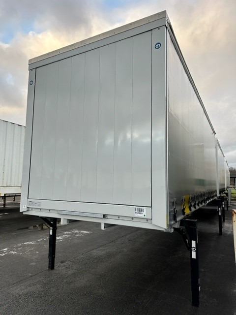 Krone BDF-System 7.450 mm lang, FABRIKNEU - Caroserie cu prelata: Foto 1 Krone BDF-System 7.450 mm lang, FABRIKNEU - Caroserie cu prelata: Foto 1