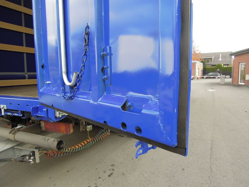 Krone BDF-System, 7.450 mm lang - Caroserie cu prelata: Foto 3 Krone BDF-System, 7.450 mm lang - Caroserie cu prelata: Foto 3