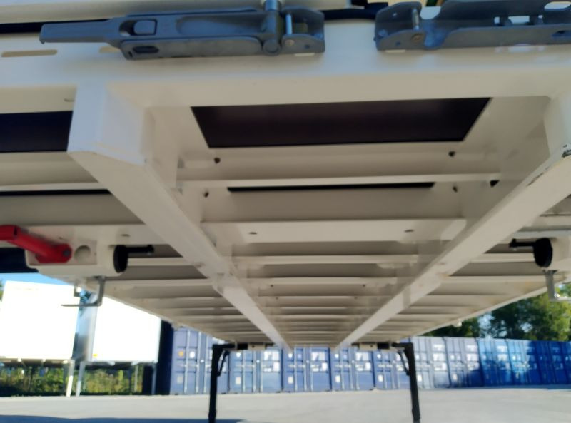 Krone BDF-System, 7.450 mm lang. - Caroserie cu prelata: Foto 5 Krone BDF-System, 7.450 mm lang. - Caroserie cu prelata: Foto 5