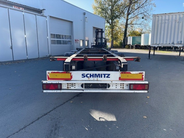 Schmitz Cargobull BDF-System, Standard, hochgekuppelt R 22,5 - Remorcă furgon: Foto 3 Schmitz Cargobull BDF-System, Standard, hochgekuppelt R 22,5 - Remorcă furgon: Foto 3
