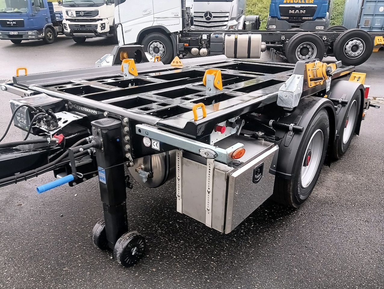 Hüffermann 2-A-MINI-CARRIER SAFETYFIX VERZINKT FULLOPTION - Remorcă abroll/ Skiploader: Foto 3 Hüffermann 2-A-MINI-CARRIER SAFETYFIX VERZINKT FULLOPTION - Remorcă abroll/ Skiploader: Foto 3