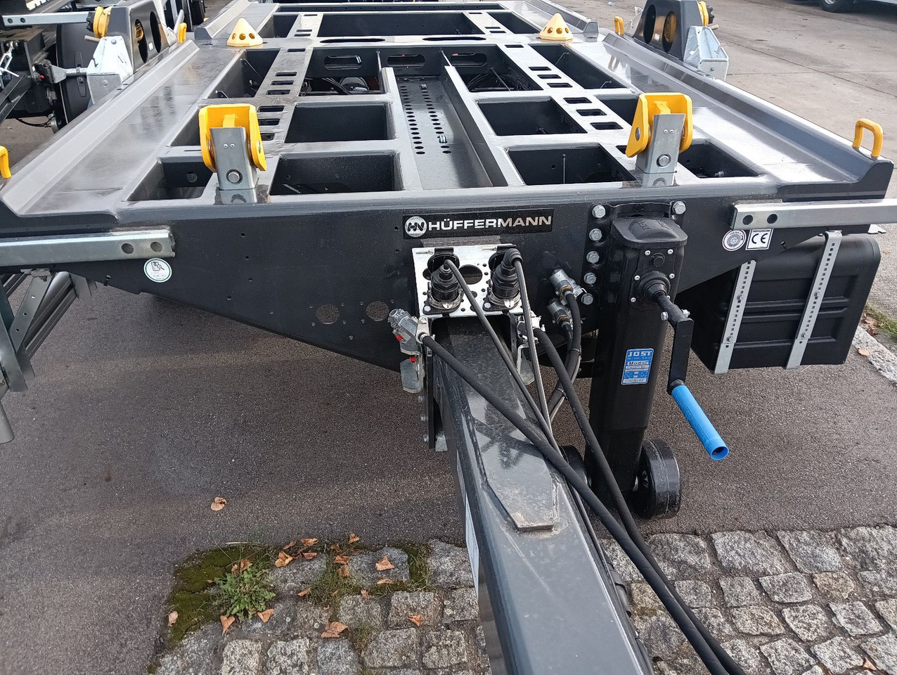 Hüffermann 2-A-MINI-CARRIER SAFETYFIX VERZINKT NEU TOP-PREI - Remorcă abroll/ Skiploader: Foto 4 Hüffermann 2-A-MINI-CARRIER SAFETYFIX VERZINKT NEU TOP-PREI - Remorcă abroll/ Skiploader: Foto 4