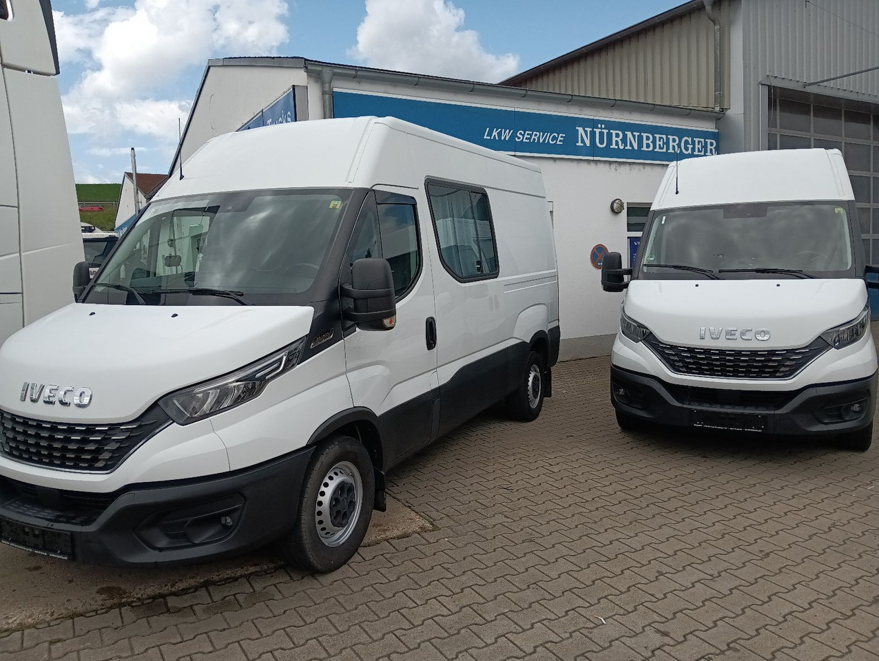 Dubă Iveco Daily Kasten HKa 35S21 V WB3520 AHK, Standheizun: Foto 8 Dubă Iveco Daily Kasten HKa 35S21 V WB3520 AHK, Standheizun: Foto 8