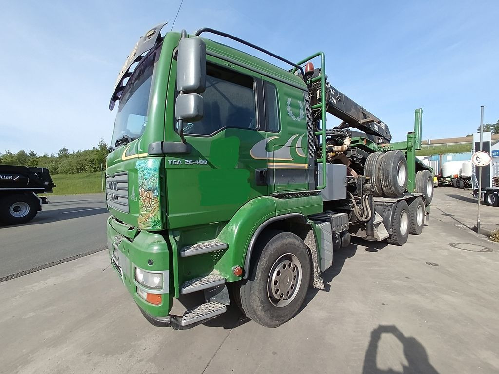 MAN TGA 26.480 6x4 BB Langholz Loglift BigJon 2490 - Camion forestier, Camion cu macara: Foto 2 MAN TGA 26.480 6x4 BB Langholz Loglift BigJon 2490 - Camion forestier, Camion cu macara: Foto 2