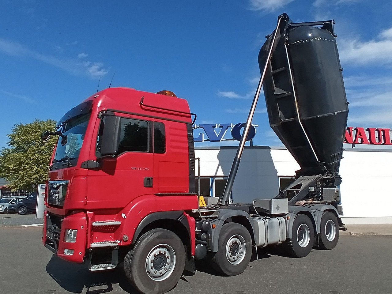 MAN TGS 35:480 8x4BL MEILLER ISO-Teerbirne RETARDER - Camion basculantă: Foto 4 MAN TGS 35:480 8x4BL MEILLER ISO-Teerbirne RETARDER - Camion basculantă: Foto 4
