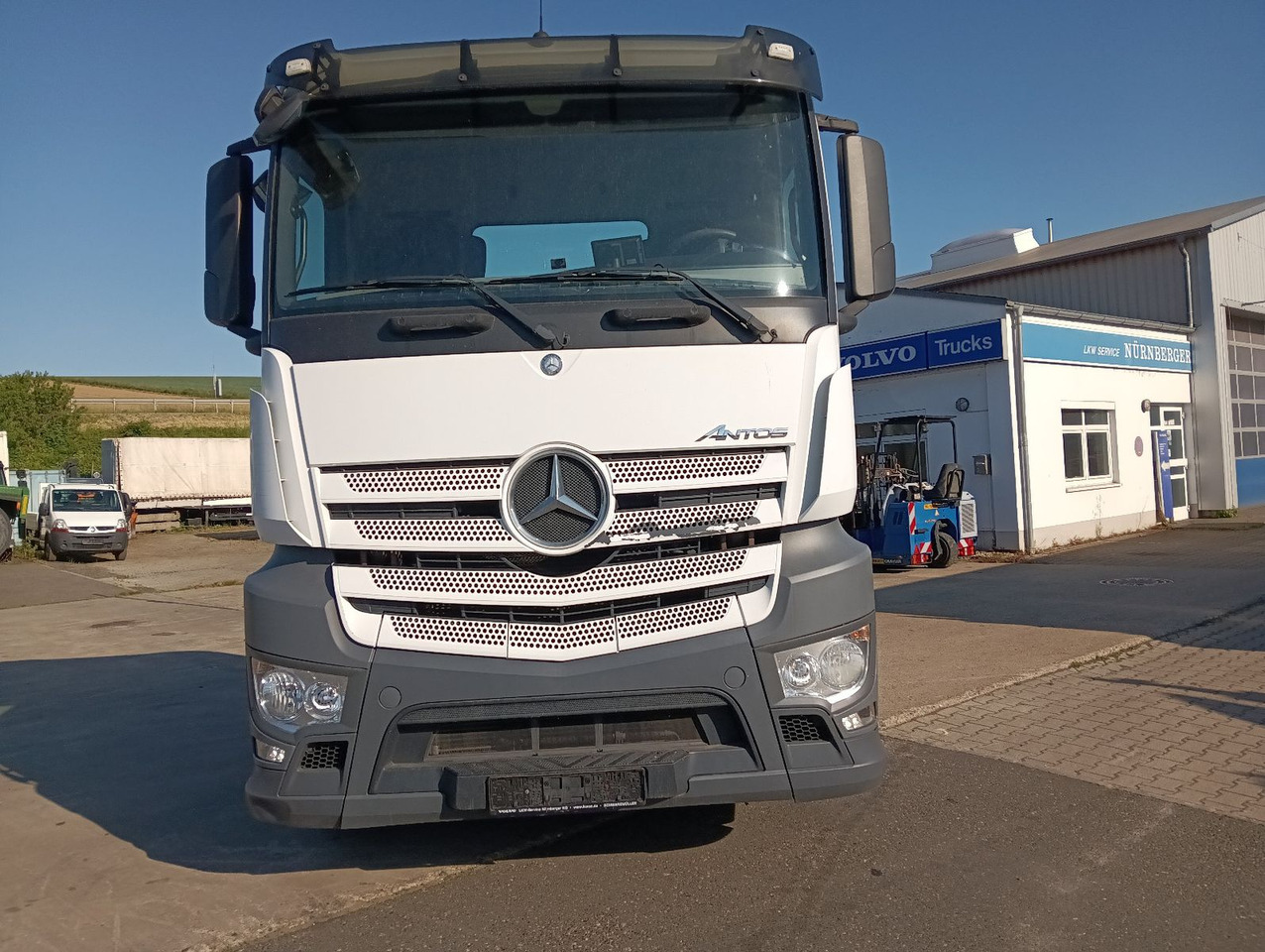Mercedes-Benz 2545 6x2 Lenk/Lift MEILLER RK2070 Luft/Luft - Camion şasiu: Foto 2 Mercedes-Benz 2545 6x2 Lenk/Lift MEILLER RK2070 Luft/Luft - Camion şasiu: Foto 2