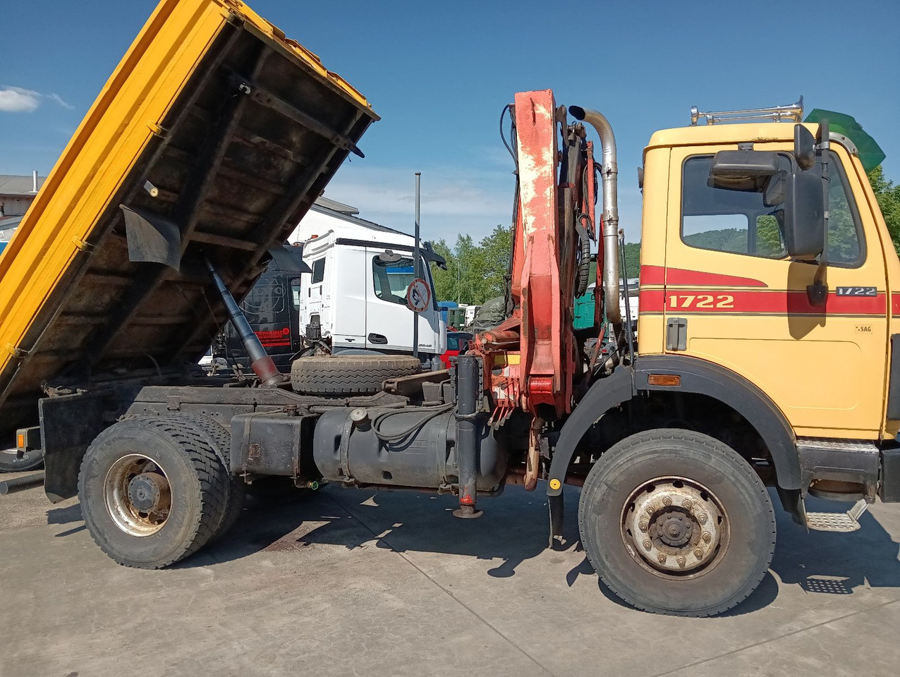 Mercedes-Benz SK 1722 AK 4x4 Blatt Schalter PalfingerPK10500A4 - Camion basculantă, Camion cu macara: Foto 2 Mercedes-Benz SK 1722 AK 4x4 Blatt Schalter PalfingerPK10500A4 - Camion basculantă, Camion cu macara: Foto 2