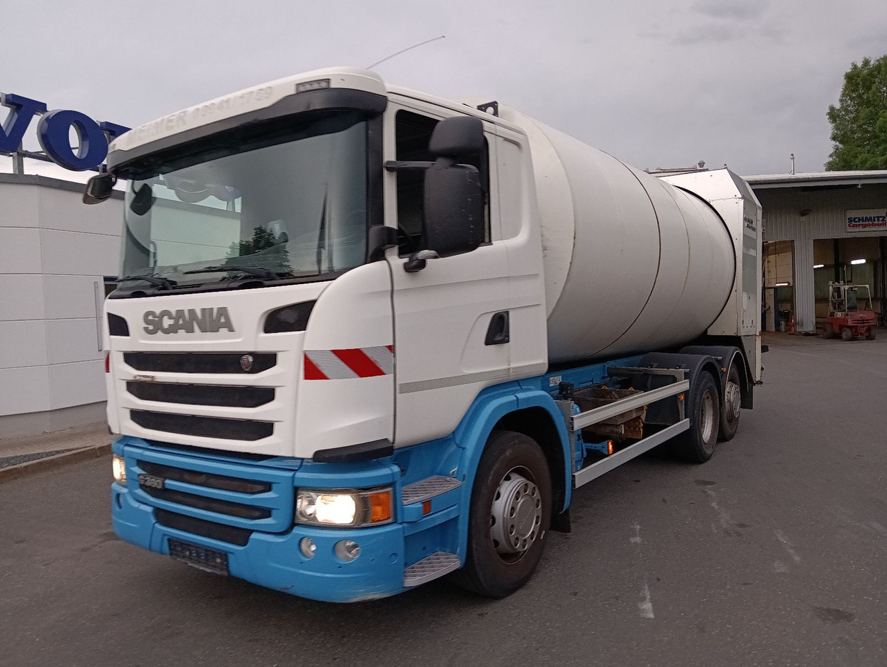 Scania G360 6x2 RETARDER FAUN ROTOPRESS 521L Zöller 230 - Autogunoiere: Foto 3 Scania G360 6x2 RETARDER FAUN ROTOPRESS 521L Zöller 230 - Autogunoiere: Foto 3