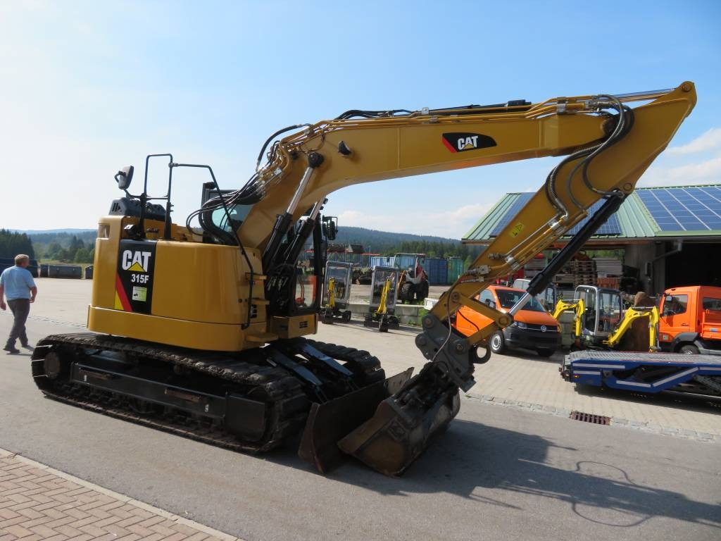 CAT 315 F - Excavator pe şenile: Foto 1 CAT 315 F - Excavator pe şenile: Foto 1