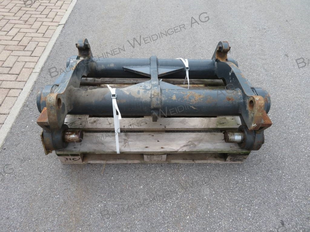 Volvo Adapter Aufnahme Volvo L60-L150 - Încărcător frontal pe pneuri: Foto 2 Volvo Adapter Aufnahme Volvo L60-L150 - Încărcător frontal pe pneuri: Foto 2