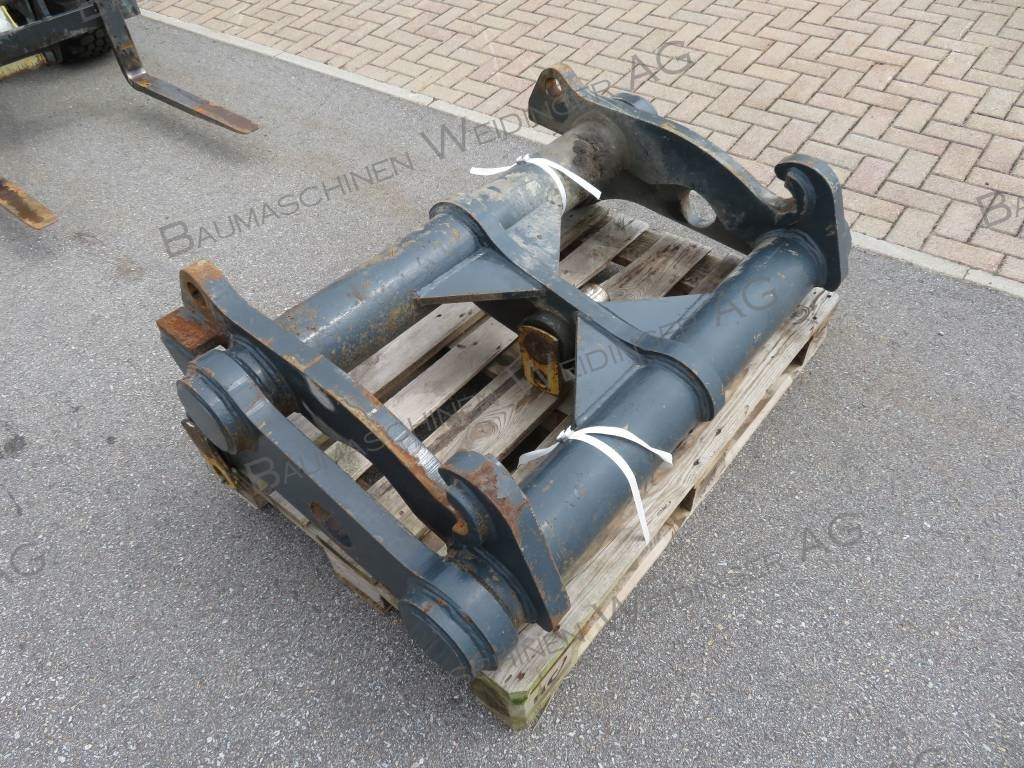 Volvo Adapter Aufnahme Volvo L60-L150 - Încărcător frontal pe pneuri: Foto 5 Volvo Adapter Aufnahme Volvo L60-L150 - Încărcător frontal pe pneuri: Foto 5