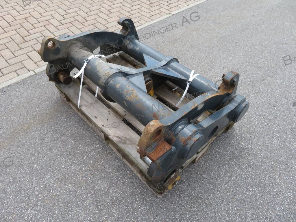 Volvo Adapter Aufnahme Volvo L60-L150 - Încărcător frontal pe pneuri: Foto 3 Volvo Adapter Aufnahme Volvo L60-L150 - Încărcător frontal pe pneuri: Foto 3