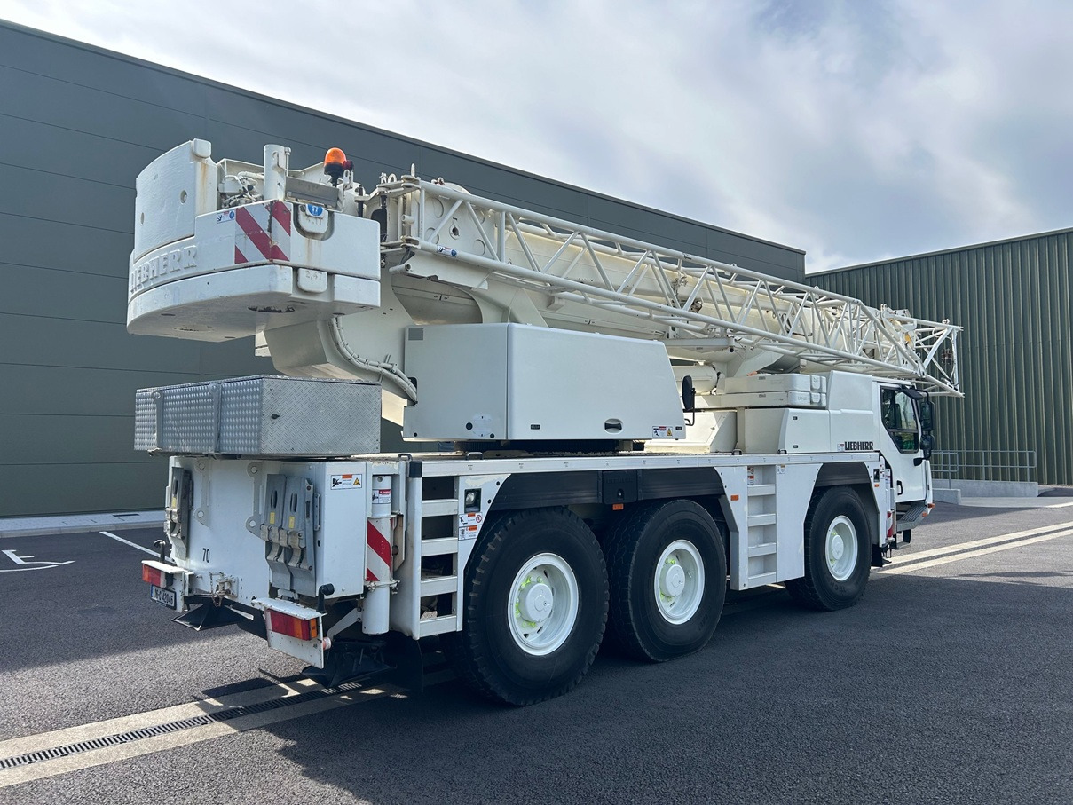 LIEBHERR LTM1055-3.1 - Macara tot teren: Foto 5 LIEBHERR LTM1055-3.1 - Macara tot teren: Foto 5