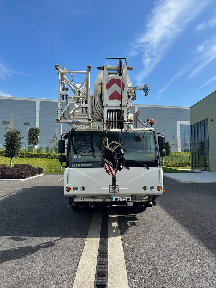 LIEBHERR LTM1055-3.1 - Macara tot teren: Foto 2 LIEBHERR LTM1055-3.1 - Macara tot teren: Foto 2