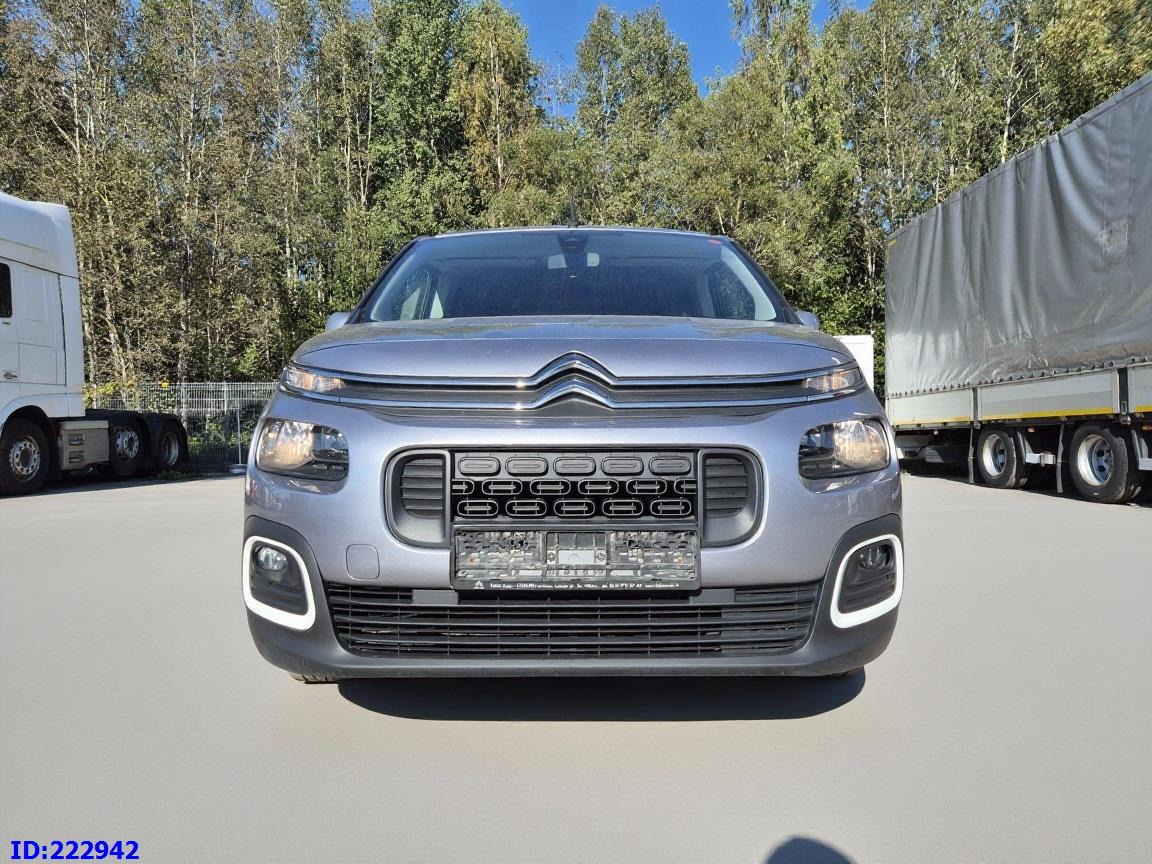 CITROEN Berlingo - Automobil: Foto 2 CITROEN Berlingo - Automobil: Foto 2