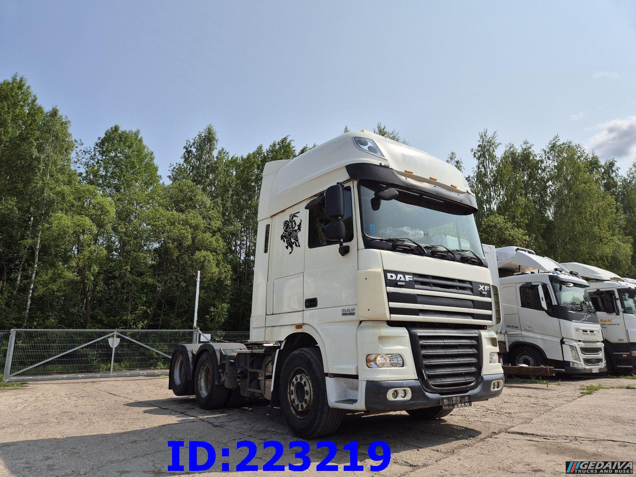 DAF XF 105.460 6X2 (10 tyre) Retarder Euro5 - Cap tractor: Foto 1 DAF XF 105.460 6X2 (10 tyre) Retarder Euro5 - Cap tractor: Foto 1