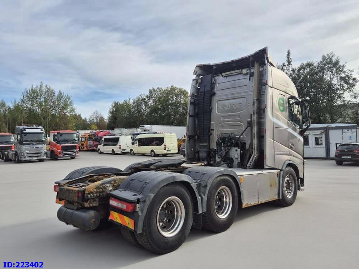 VOLVO FH13 540HP 6x4 low mileage 660.000 km. hydraulics - Cap tractor: Foto 5 VOLVO FH13 540HP 6x4 low mileage 660.000 km. hydraulics - Cap tractor: Foto 5