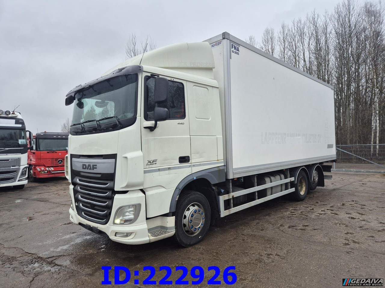 DAF XF 106 440 FAR 6x2 Euro6 - Camion izoterma: Foto 1 DAF XF 106 440 FAR 6x2 Euro6 - Camion izoterma: Foto 1