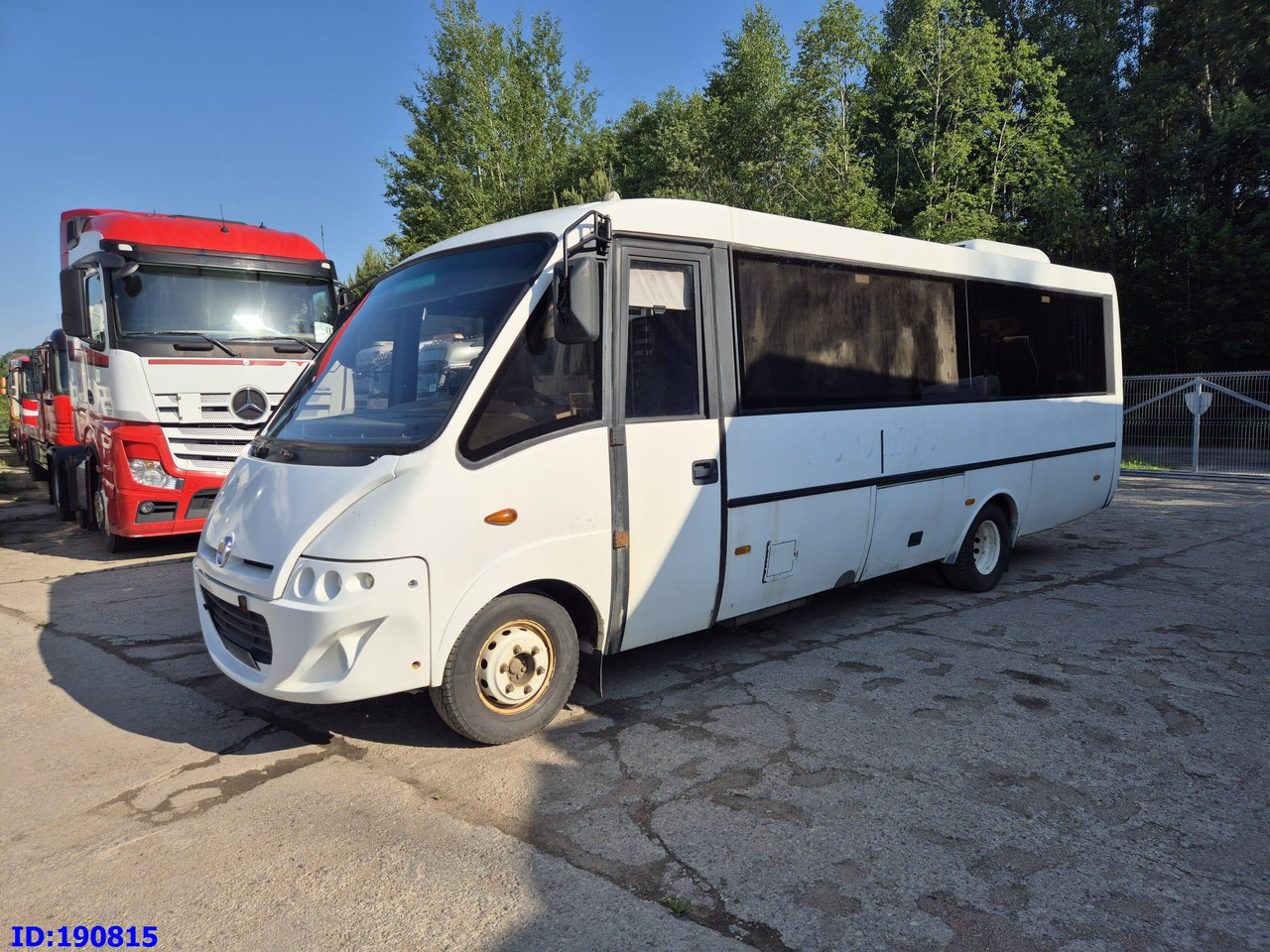 IVECO 65c18 Thesi Kapena 27place (Engine problem) - Microbuz, Autocar: Foto 4 IVECO 65c18 Thesi Kapena 27place (Engine problem) - Microbuz, Autocar: Foto 4