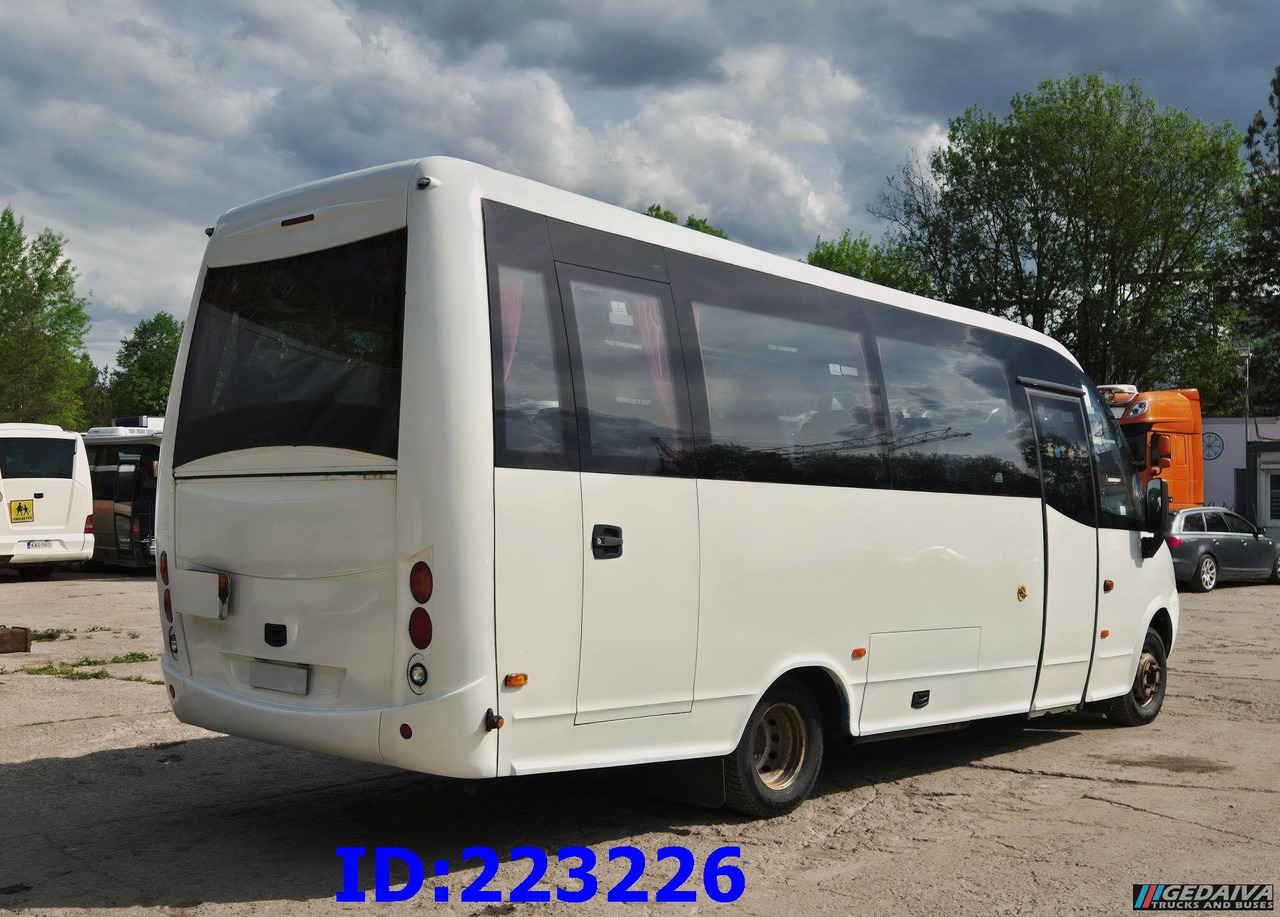 IVECO Daily 70C17A 25-seater Euro5 - Autocar: Foto 5 IVECO Daily 70C17A 25-seater Euro5 - Autocar: Foto 5