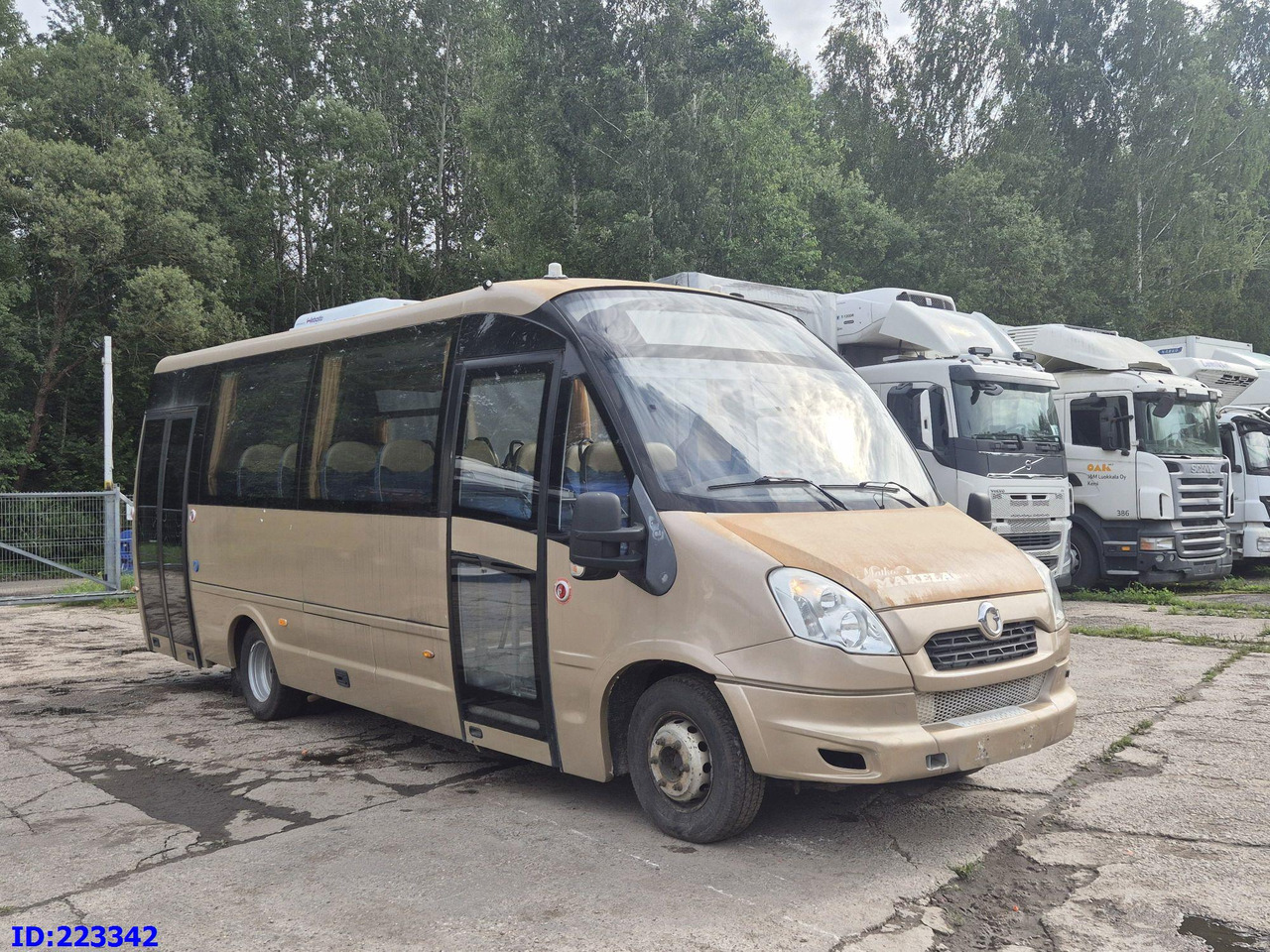 IVECO Rosero Euro5 34-Place (Gearbox defekt) - Autocar: Foto 4 IVECO Rosero Euro5 34-Place (Gearbox defekt) - Autocar: Foto 4