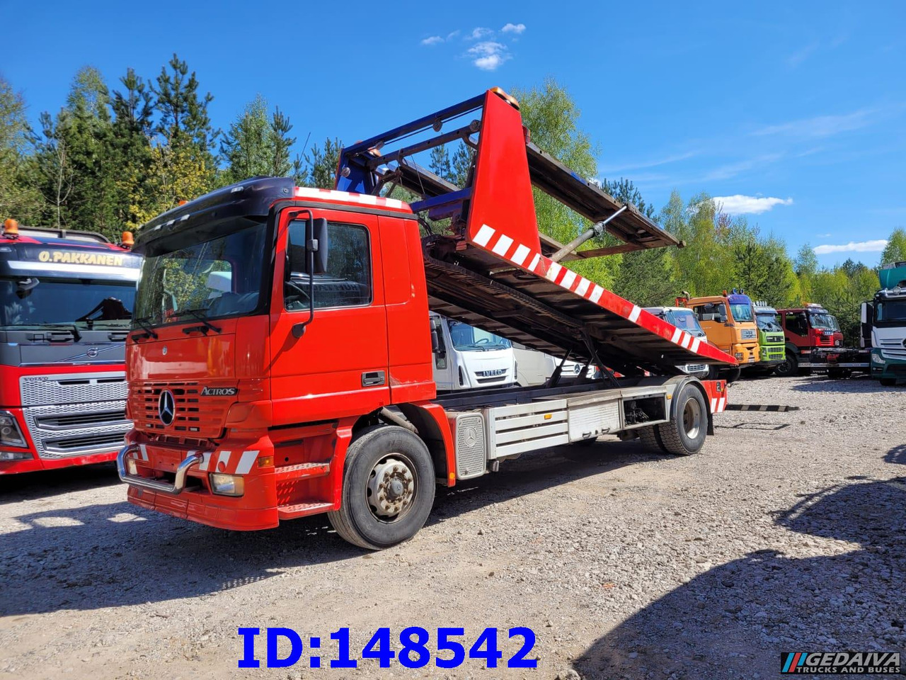 MERCEDES-BENZ Actros 1831 4x2 - Maşină de tractare: Foto 1 MERCEDES-BENZ Actros 1831 4x2 - Maşină de tractare: Foto 1