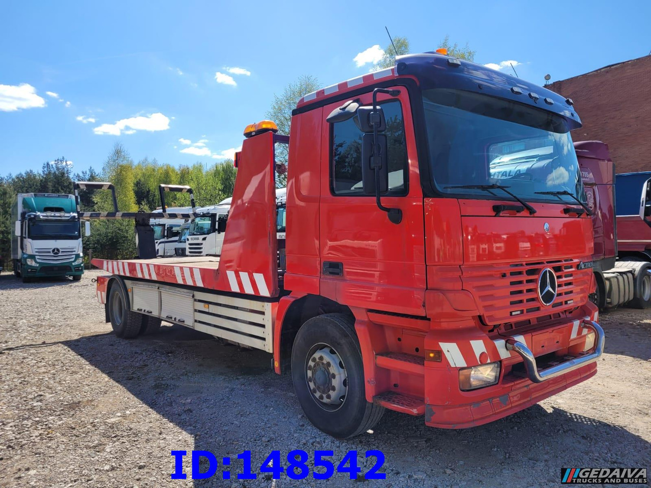 MERCEDES-BENZ Actros 1831 4x2 - Maşină de tractare: Foto 5 MERCEDES-BENZ Actros 1831 4x2 - Maşină de tractare: Foto 5
