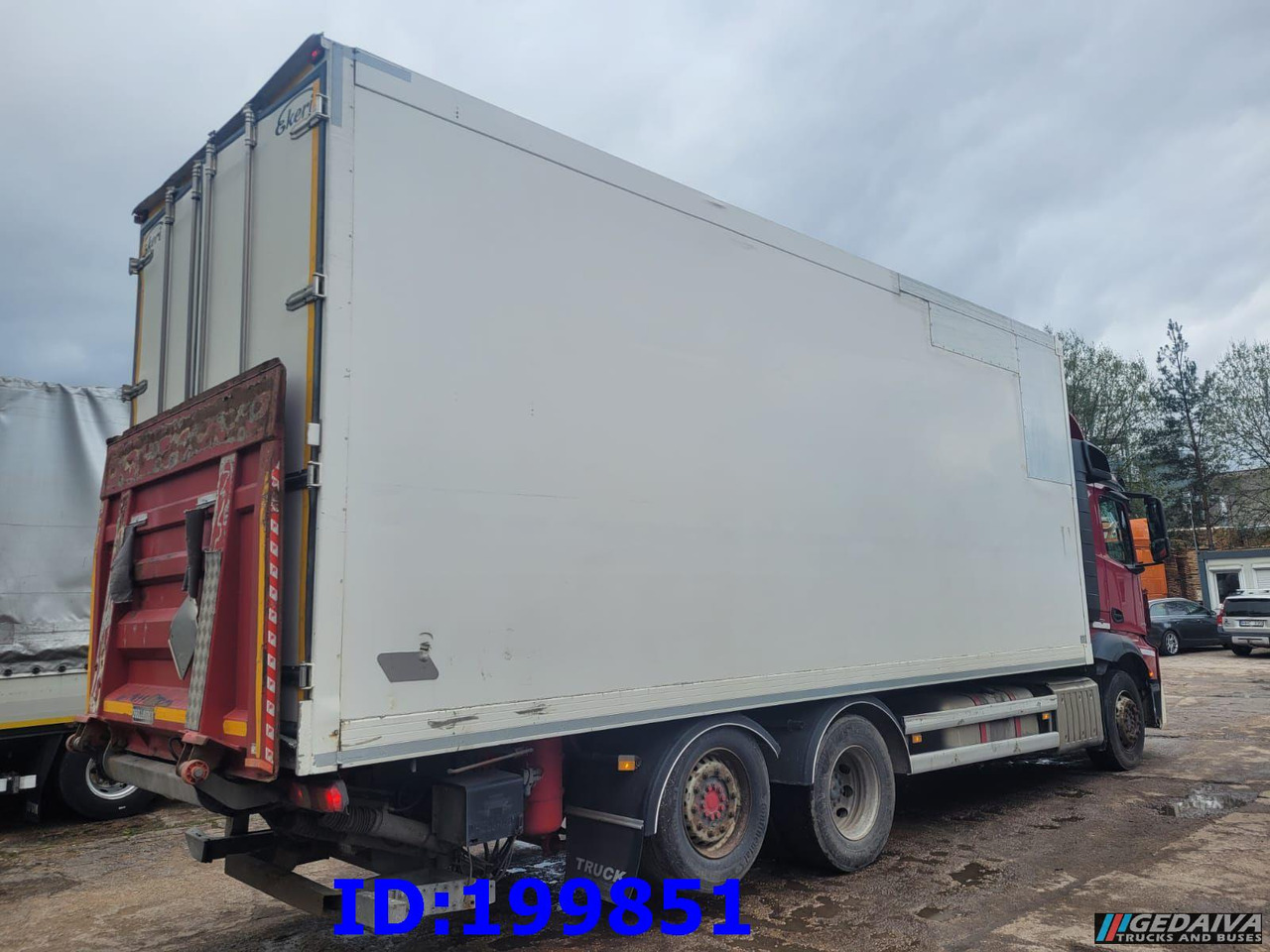 MERCEDES-BENZ Actros 2551 6x2 Euro5 - Camion furgon: Foto 5 MERCEDES-BENZ Actros 2551 6x2 Euro5 - Camion furgon: Foto 5