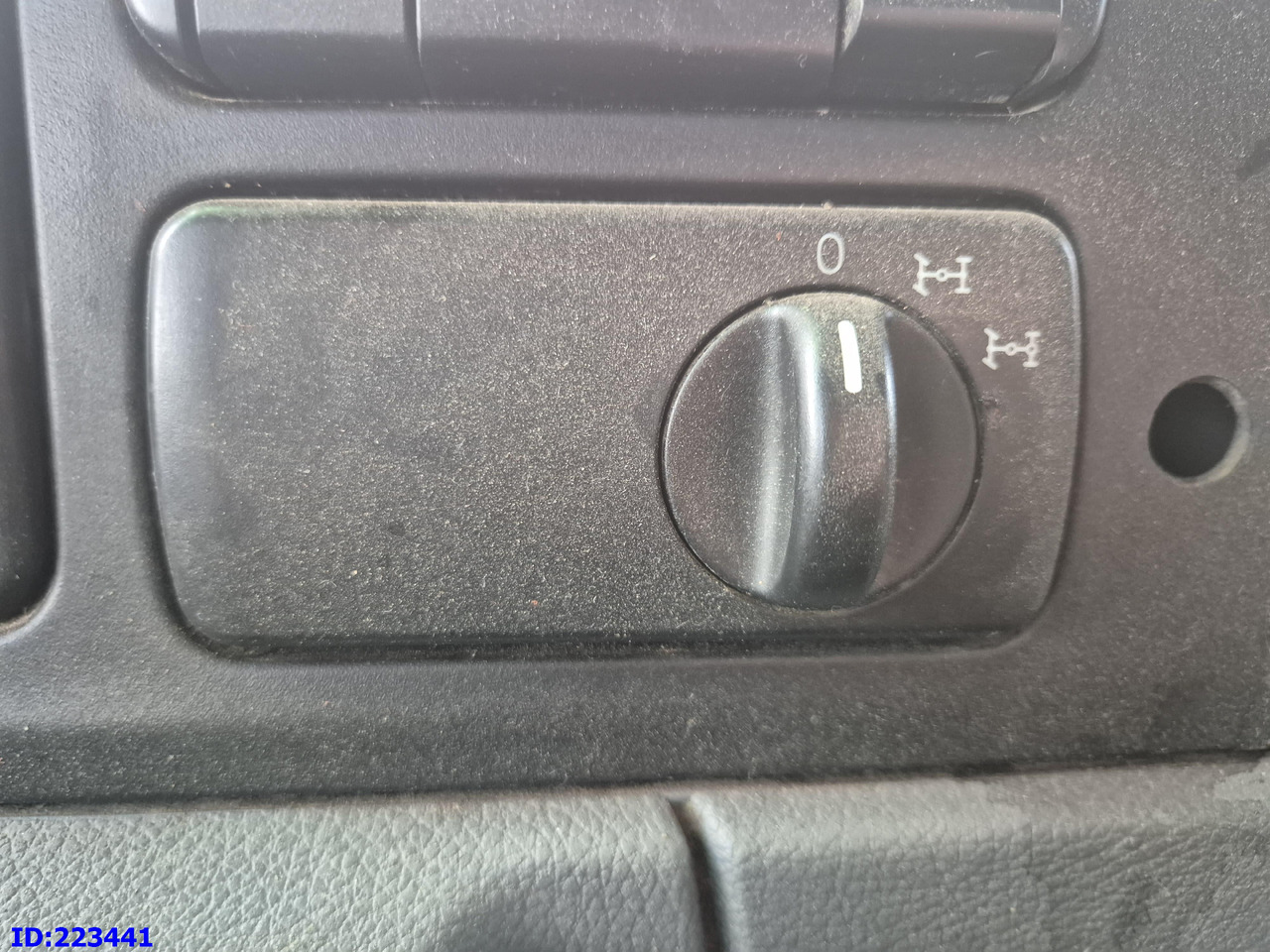 Camion şasiu MERCEDES-BENZ Actros 2636 6X4 (3pedals): Foto 14 Camion şasiu MERCEDES-BENZ Actros 2636 6X4 (3pedals): Foto 14