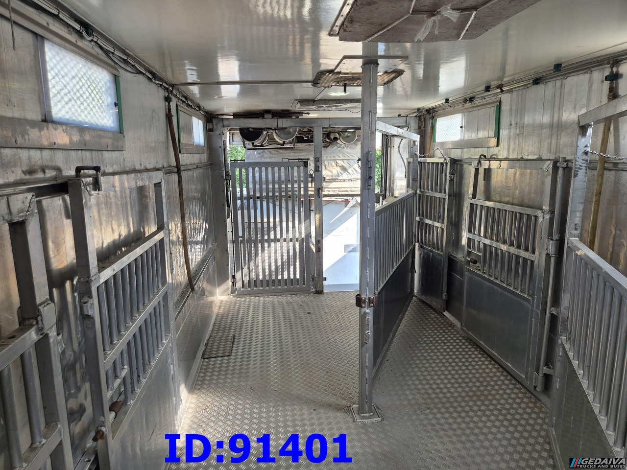 Camion transport animale MERCEDES-BENZ Antos 2532 - 6x2 - Euro 6 - Animal transport: Foto 11