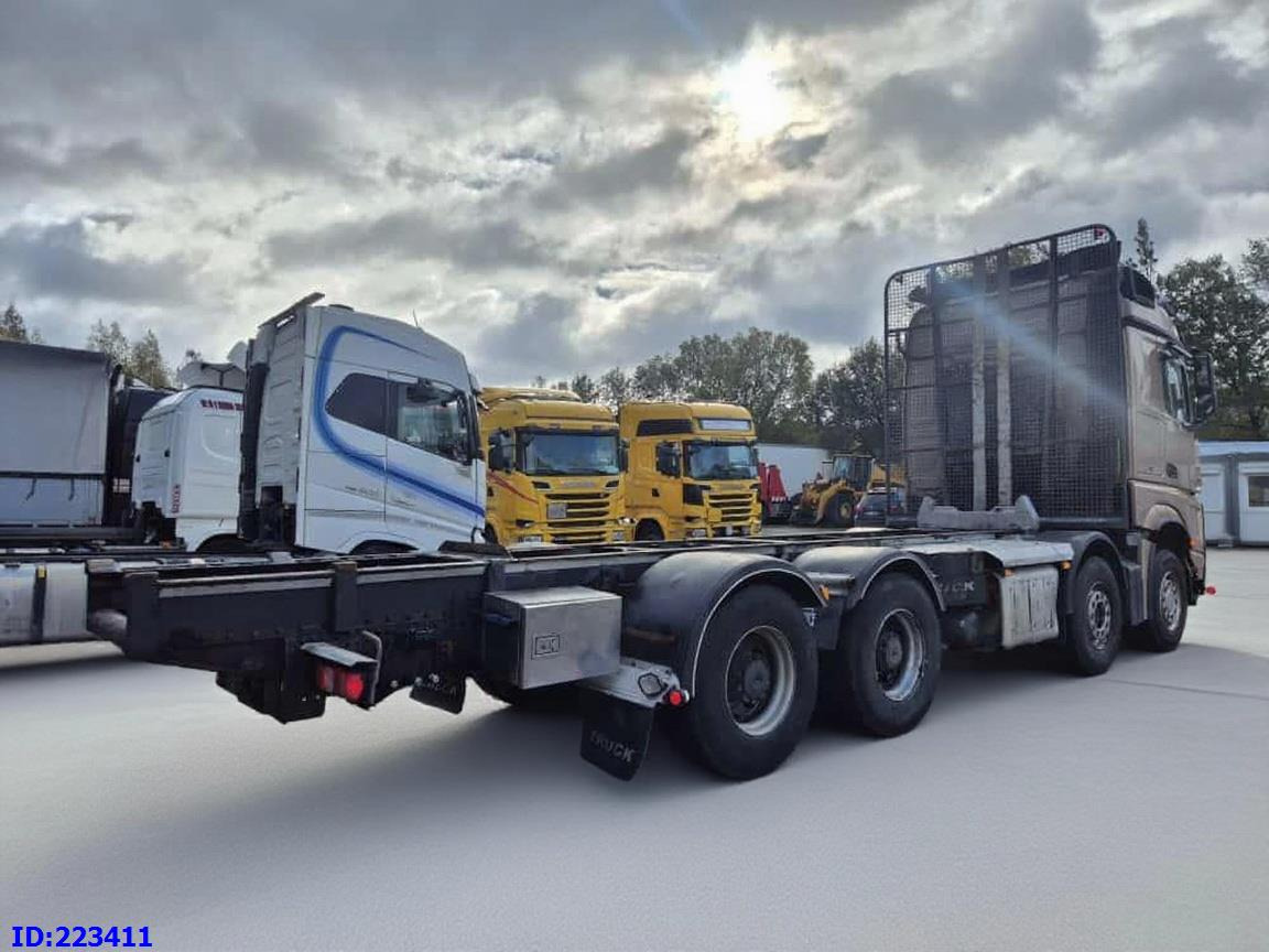 MERCEDES-BENZ Arocs 3763 8x4 Euro6 - Camion şasiu: Foto 5 MERCEDES-BENZ Arocs 3763 8x4 Euro6 - Camion şasiu: Foto 5