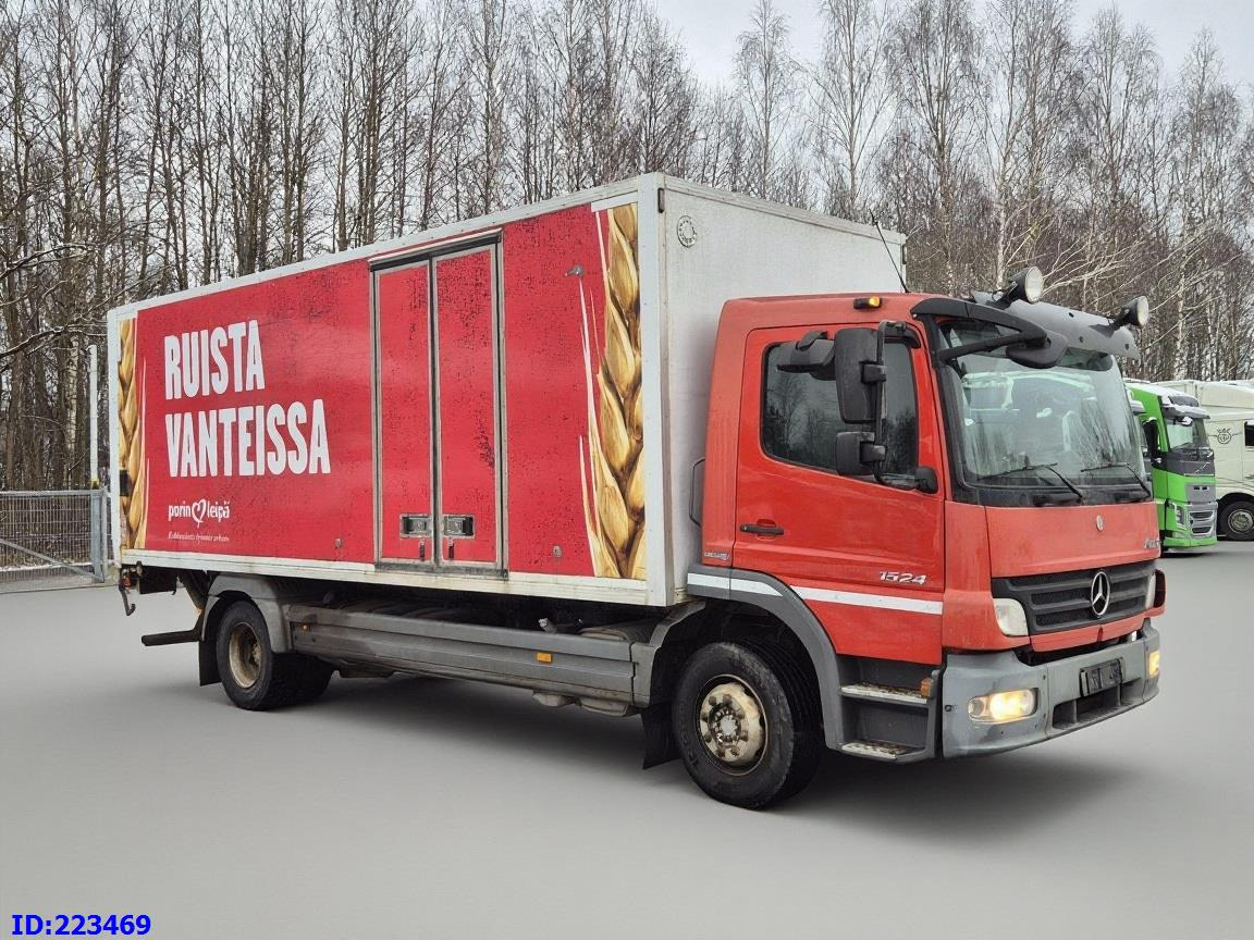 MERCEDES-BENZ Atego 1524 - Camion furgon: Foto 4 MERCEDES-BENZ Atego 1524 - Camion furgon: Foto 4