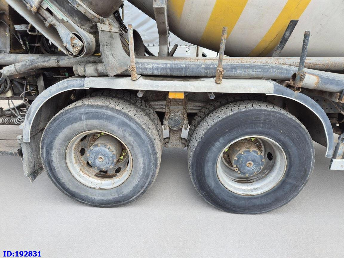 MERCEDES-BENZ Atego 2628 6x4 Schwing 17m 9m3 - Autopompă de beton: Foto 5 MERCEDES-BENZ Atego 2628 6x4 Schwing 17m 9m3 - Autopompă de beton: Foto 5