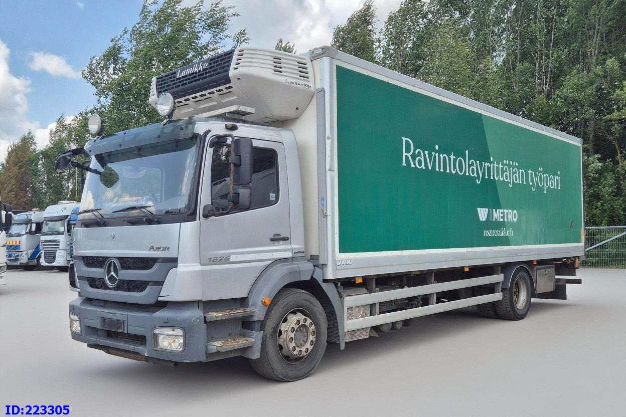 MERCEDES-BENZ Axor 1829 Euro5 Manual + Tail lift - Camion frigider: Foto 1 MERCEDES-BENZ Axor 1829 Euro5 Manual + Tail lift - Camion frigider: Foto 1