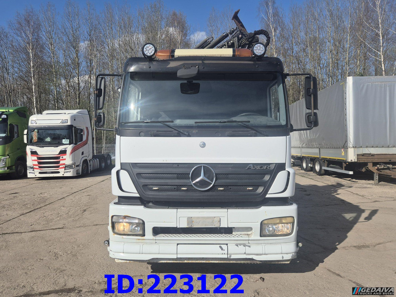 MERCEDES-BENZ Axor 2533 6x2 + Atlas 332.3E Crane - Camion basculantă: Foto 2 MERCEDES-BENZ Axor 2533 6x2 + Atlas 332.3E Crane - Camion basculantă: Foto 2