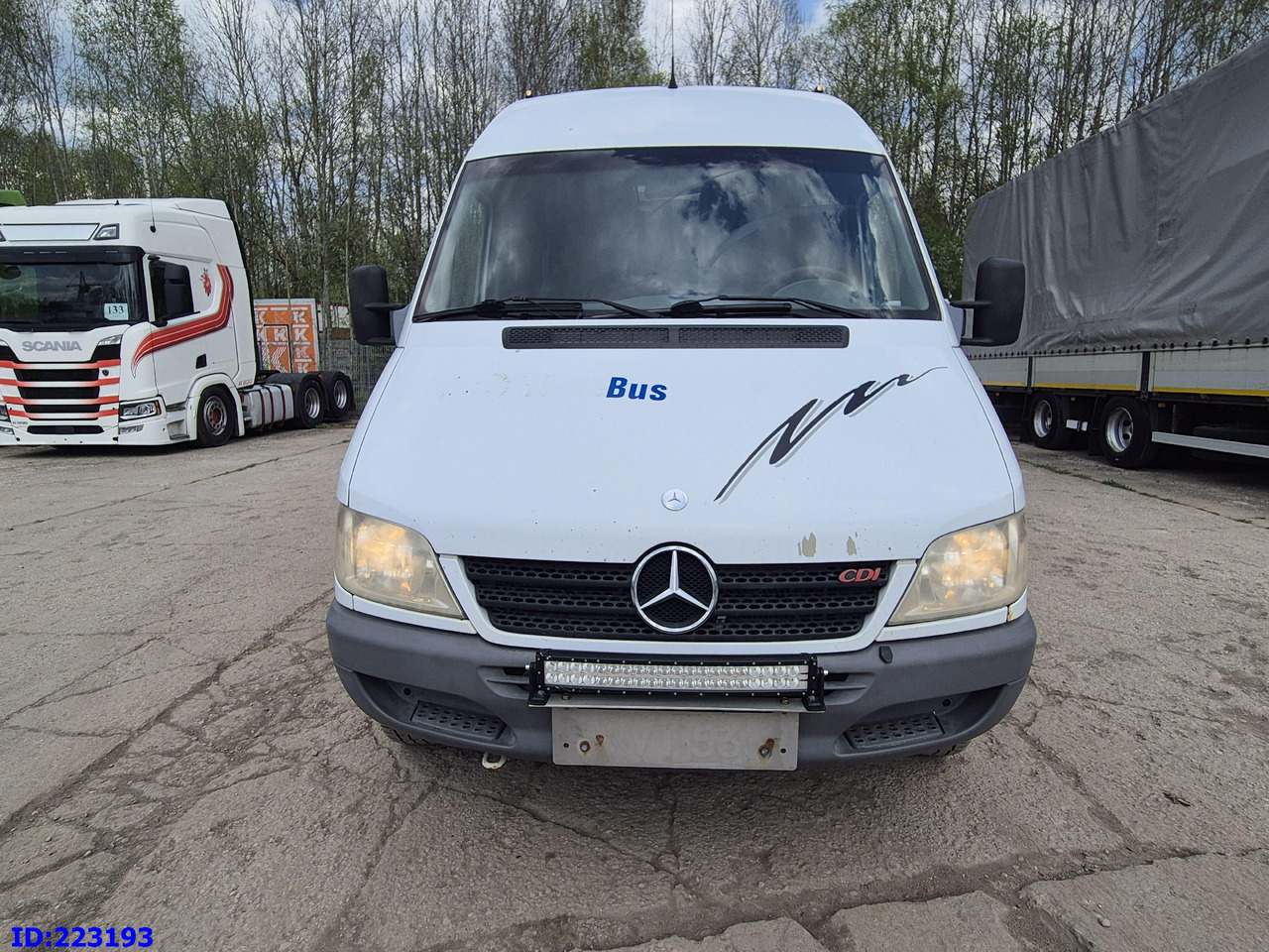 MERCEDES-BENZ Sprinter 416 VIP AC 17-seater - Autocar: Foto 2 MERCEDES-BENZ Sprinter 416 VIP AC 17-seater - Autocar: Foto 2