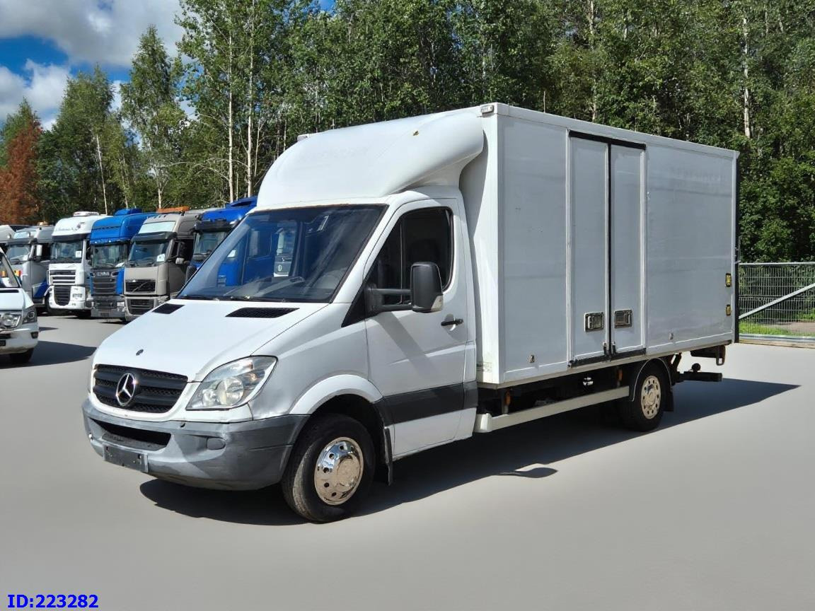 MERCEDES-BENZ Sprinter 516 SUPER - Autoutilitară box: Foto 1 MERCEDES-BENZ Sprinter 516 SUPER - Autoutilitară box: Foto 1
