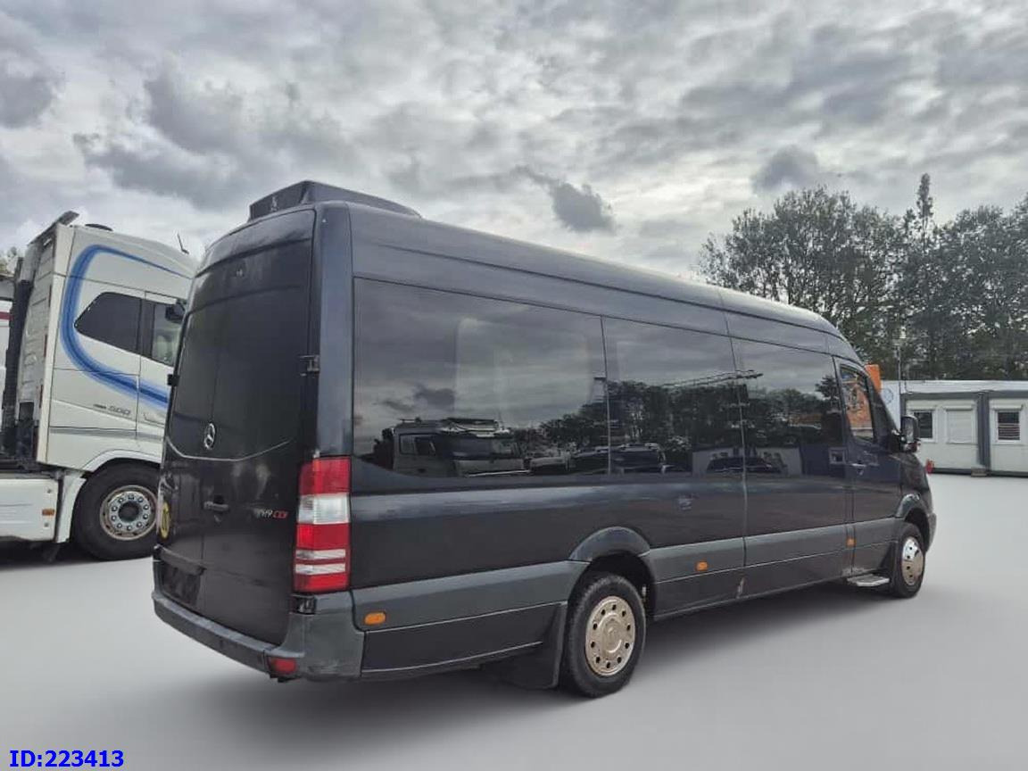 MERCEDES-BENZ Sprinter 519 VIP - 20 Seater - Euro 5 - Microbuz, Transport persoane: Foto 4 MERCEDES-BENZ Sprinter 519 VIP - 20 Seater - Euro 5 - Microbuz, Transport persoane: Foto 4