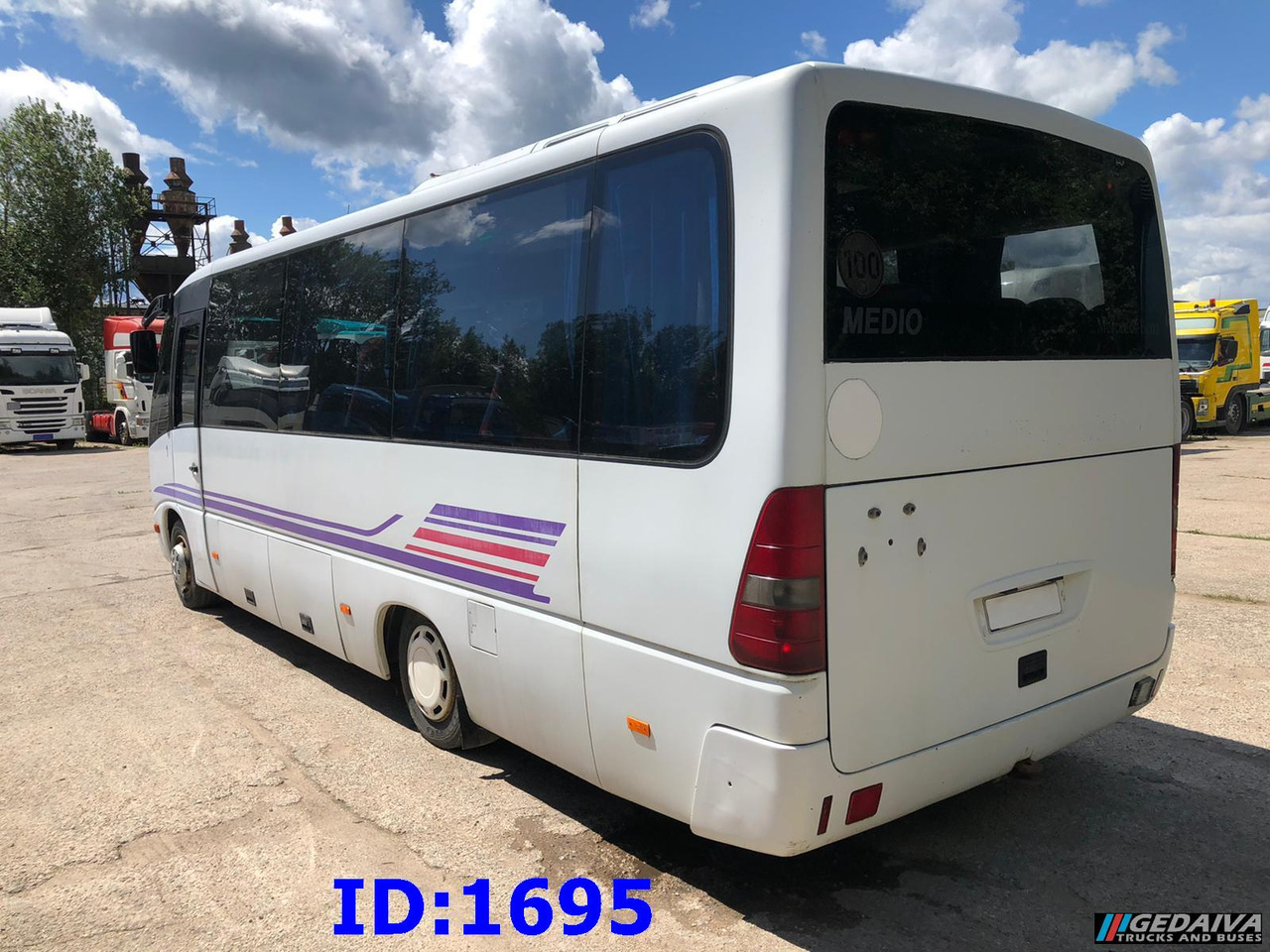 MERCEDES-BENZ Vario Medio 815 30-Seater - Autocar: Foto 5 MERCEDES-BENZ Vario Medio 815 30-Seater - Autocar: Foto 5