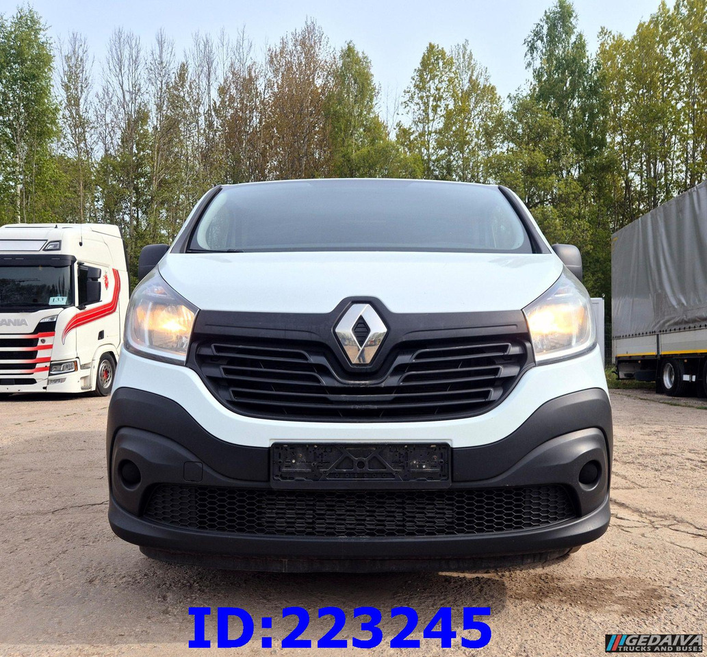 RENAULT Trafic Euro6 - Autoutilitară cabină dublă: Foto 2 RENAULT Trafic Euro6 - Autoutilitară cabină dublă: Foto 2