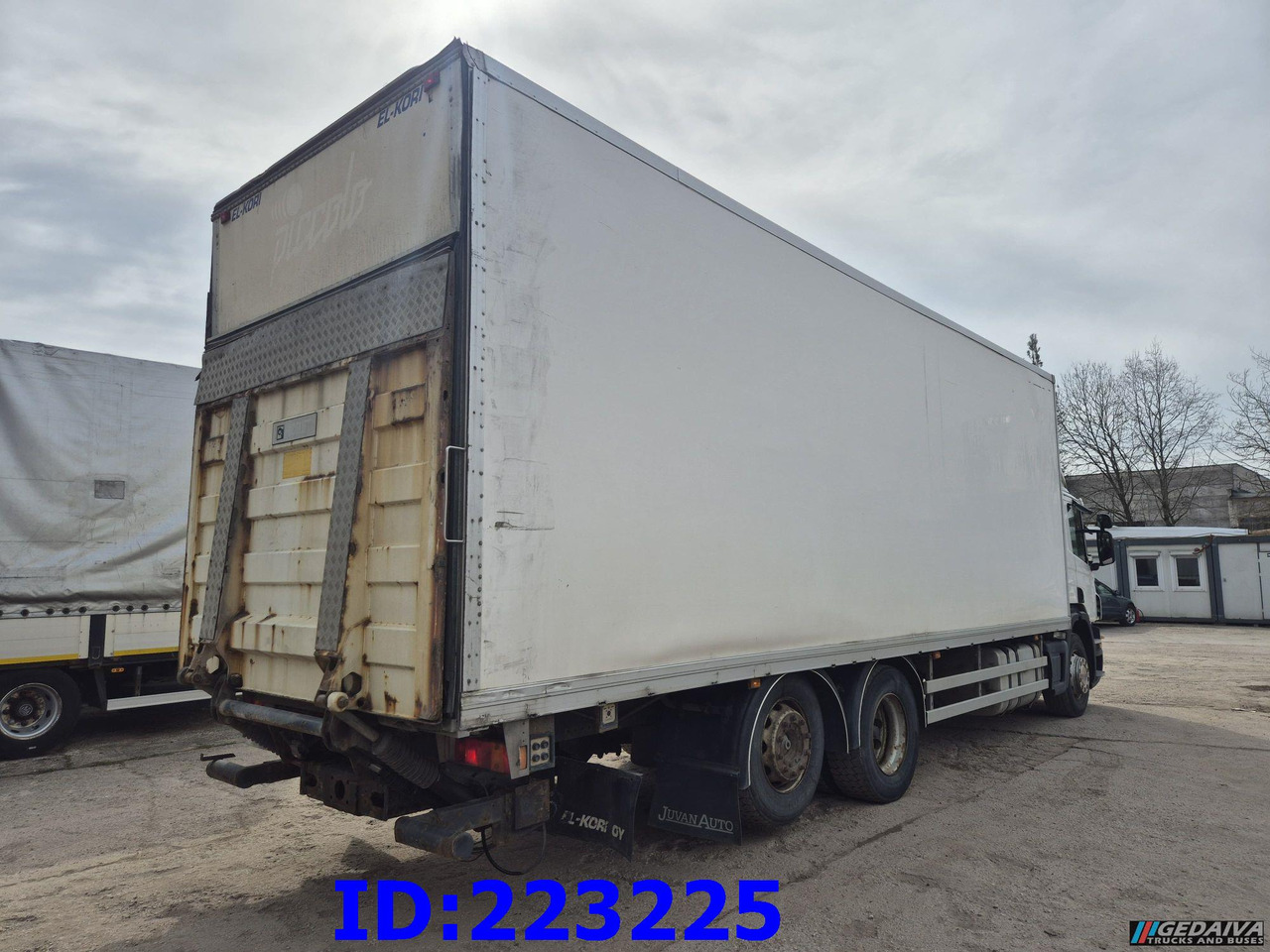 SCANIA P380 6x2 Open side box - Camion furgon: Foto 5 SCANIA P380 6x2 Open side box - Camion furgon: Foto 5
