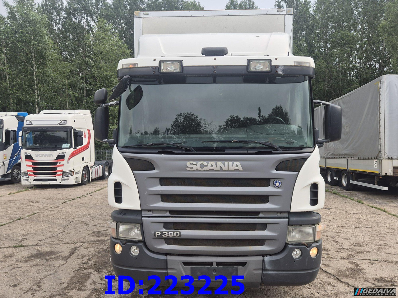 SCANIA P380 6x2 Open side box - Camion furgon: Foto 2 SCANIA P380 6x2 Open side box - Camion furgon: Foto 2