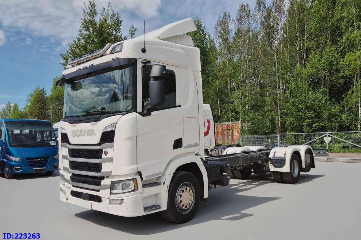 SCANIA R540 6x2 Retarder - Camion şasiu: Foto 1 SCANIA R540 6x2 Retarder - Camion şasiu: Foto 1