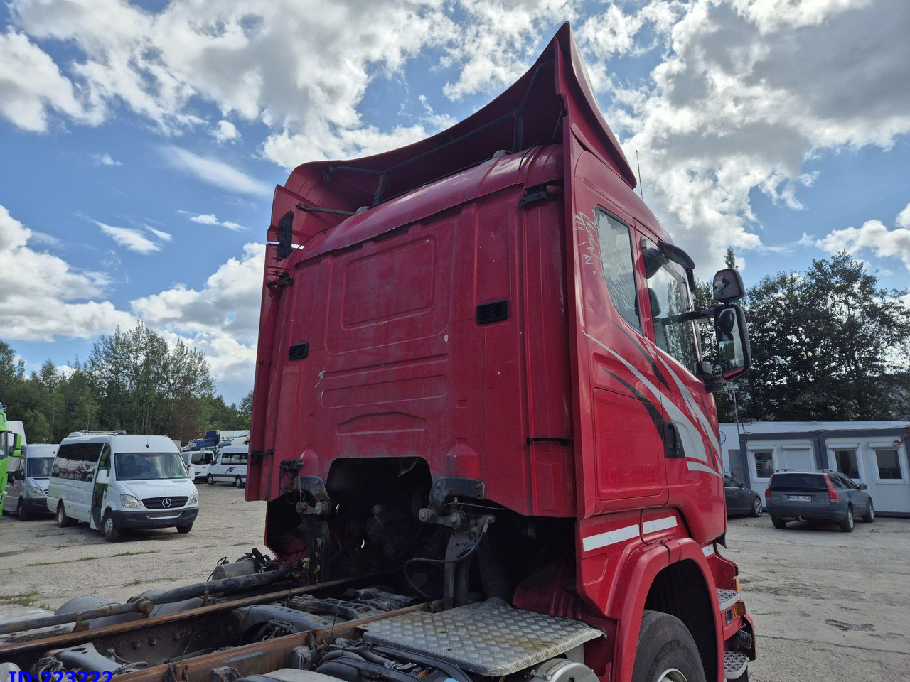 SCANIA R620 - 8x4 - Steering axle - Camion şasiu: Foto 5 SCANIA R620 - 8x4 - Steering axle - Camion şasiu: Foto 5