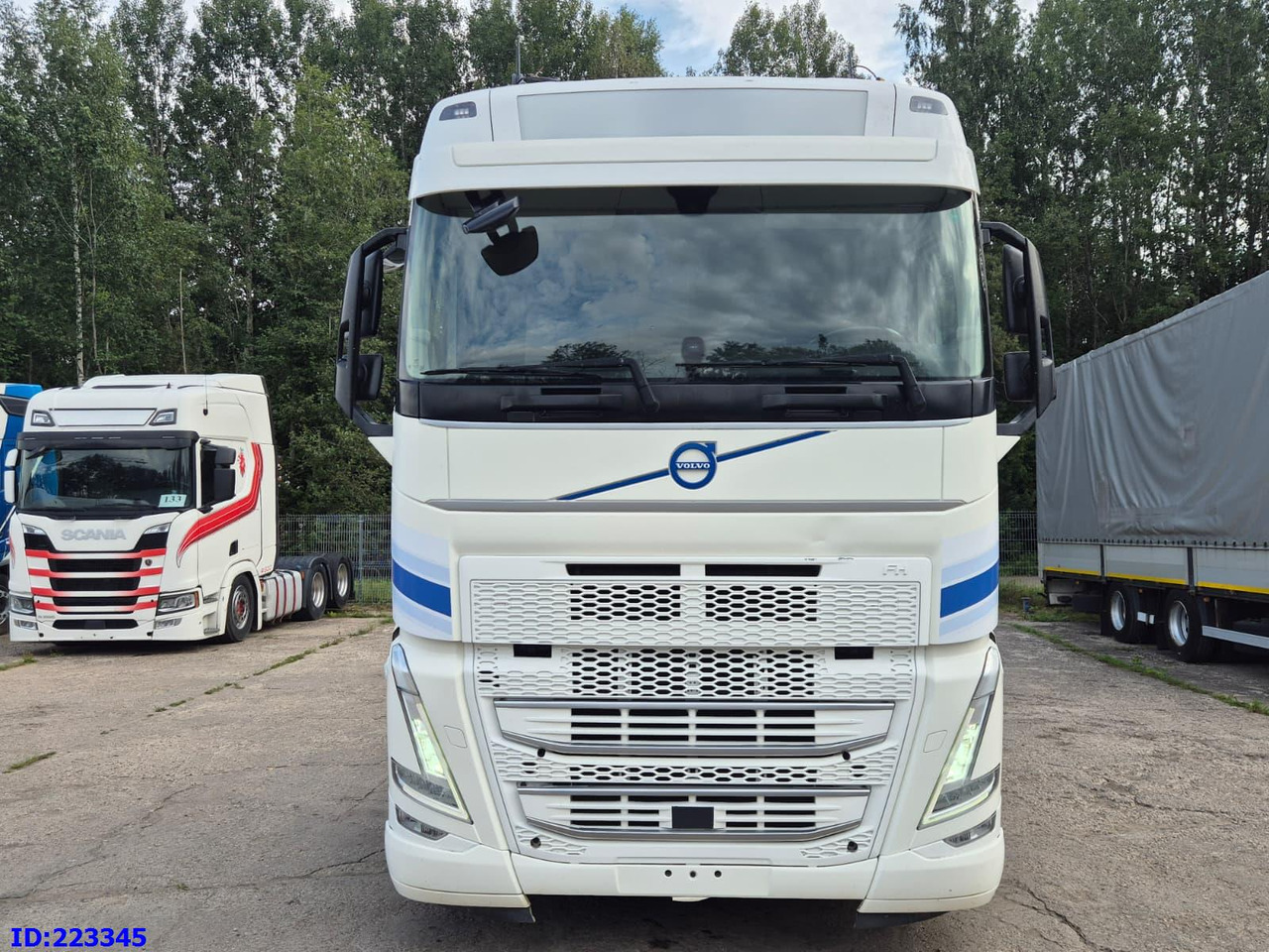 VOLVO FH13 500HP 6x2 10 tyre - New generation - Camion şasiu: Foto 2 VOLVO FH13 500HP 6x2 10 tyre - New generation - Camion şasiu: Foto 2
