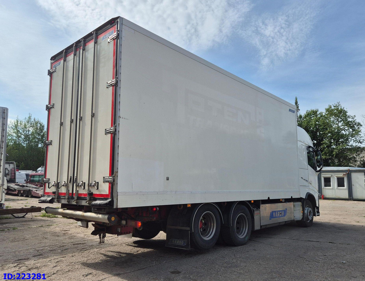 VOLVO FH13 540HP 6x2 (10 tyre) Euro6 - Camion izoterma: Foto 5 VOLVO FH13 540HP 6x2 (10 tyre) Euro6 - Camion izoterma: Foto 5