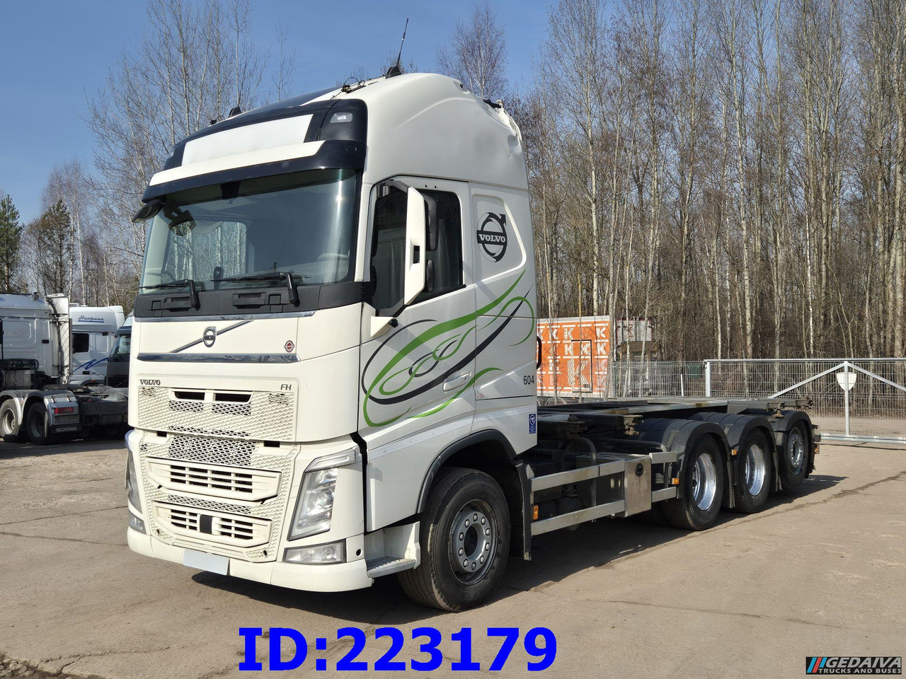 VOLVO FH13 540HP BDF 8X4 (Steering axel) - Camion transport containere/ Swap body: Foto 1 VOLVO FH13 540HP BDF 8X4 (Steering axel) - Camion transport containere/ Swap body: Foto 1
