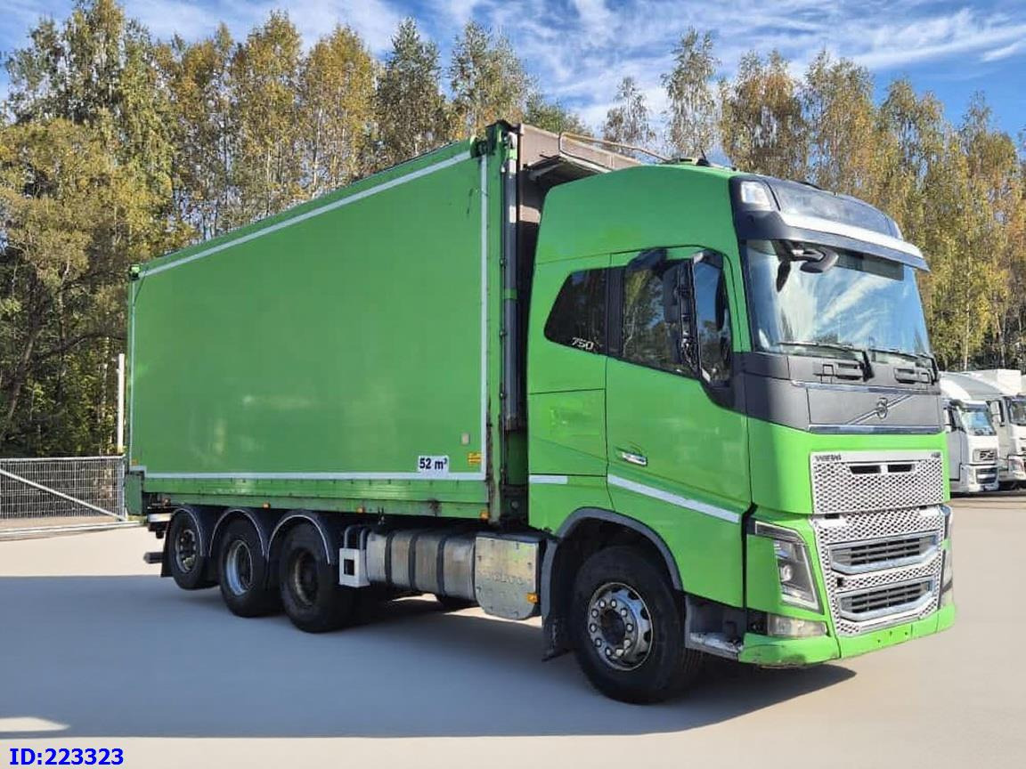 VOLVO FH16 750HP - 8x4 -Big Axles - Camion furgon: Foto 4 VOLVO FH16 750HP - 8x4 -Big Axles - Camion furgon: Foto 4